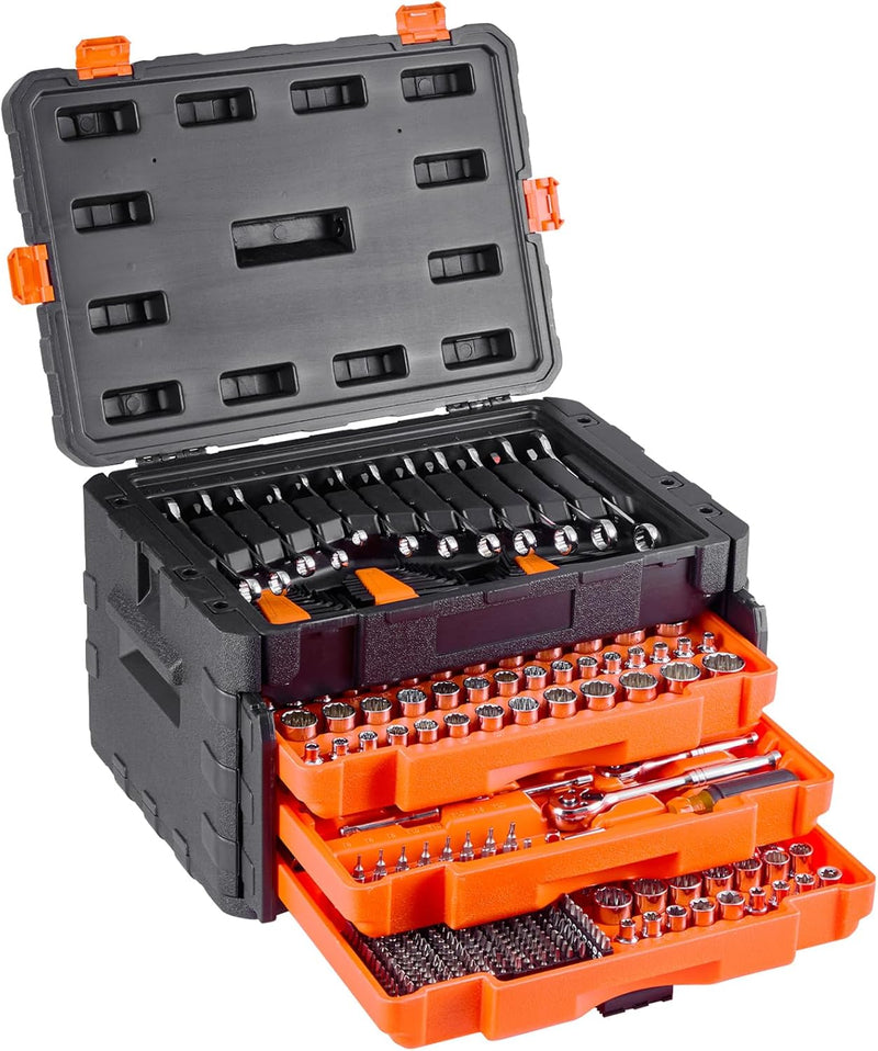 Mechanical tool kits and socket sets, consisting of 450 pieces, available in sizes of 1/4 inch, 3/8 inch and 1/2 inch, deep and standard socket types, conforming to the standards of the American Society of Automotive Engineers, with American metric m J7