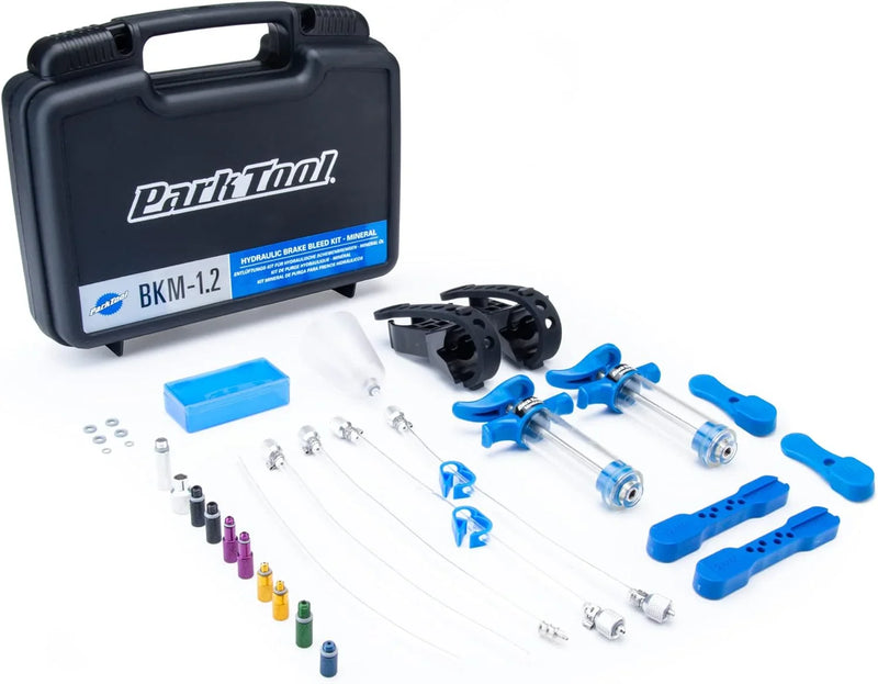 Hydraulic brake fluid discharge kit suitable for mineral oil P7