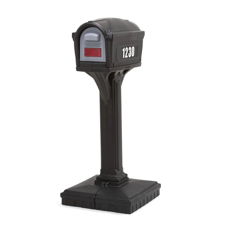 Classic Black Plastic Mailbox N7