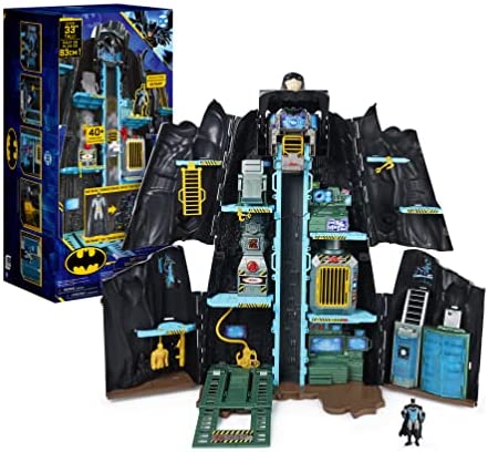 Batman, Bat-Tech Batcave, Giant Transforming Playset with Exclusive 4-- Batman Figure and Accessories Y3
