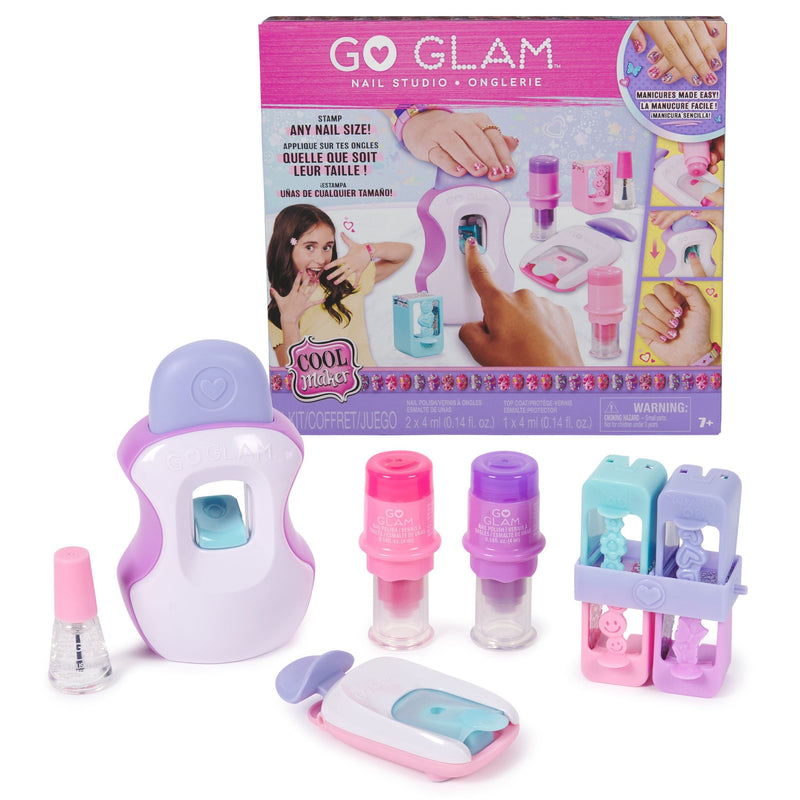 Cool Maker, GO GLAM Studio Nail Kit, Style 200 Nails, 4 Designs, 2 Polish Applicators & Mask, Ages 7+ Y8