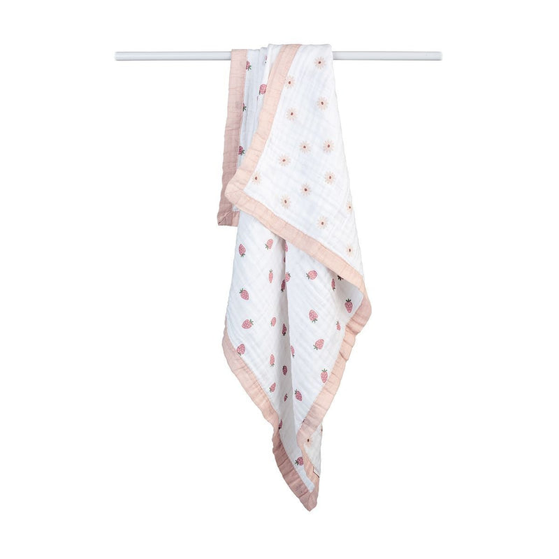 Lulujo 3-Ply Daisies & Strawberry Reversible Muslin Blanket I1