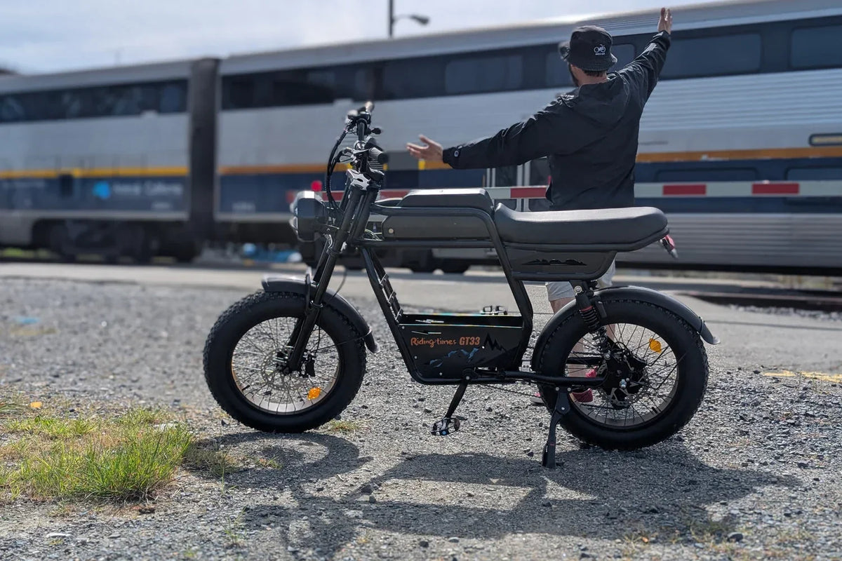 GT33 All-Terrain Cafe Racer Cargo Electric Bike