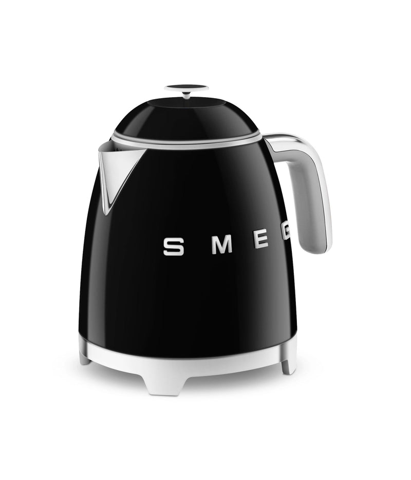 Smeg 50's 1400W Retro Style Electric Mini Countertop Kettle with Cordless Base, Black, 0.8-L W6