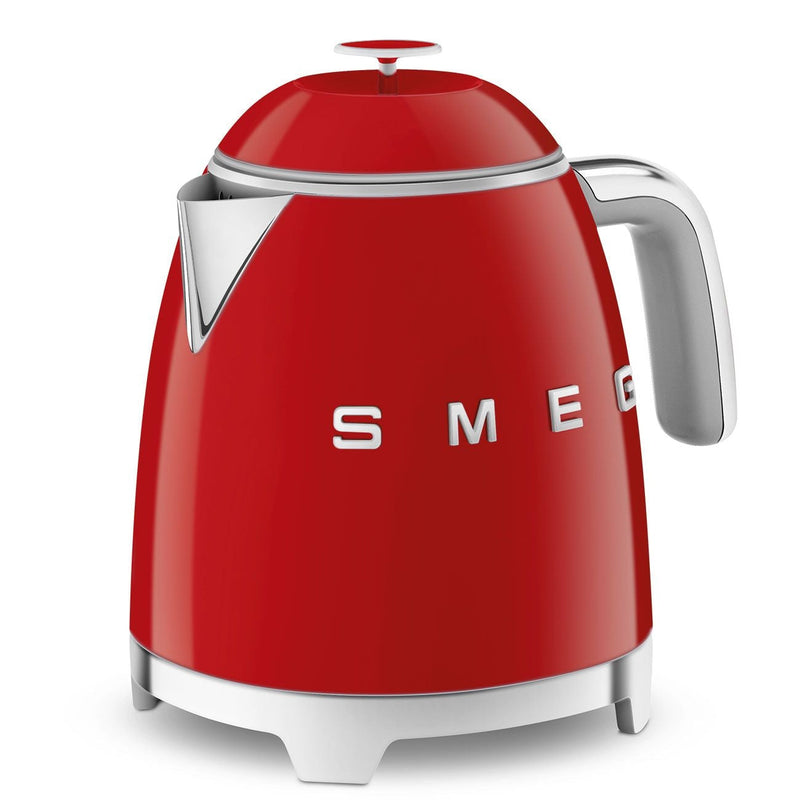 Smeg 50's 1400W Retro Style Electric Mini Countertop Kettle with Cordless Base, Red, 0.8-L C0