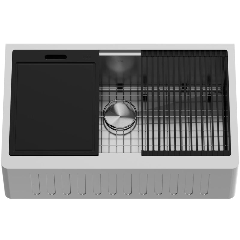 VIGO Oxford 1-Bowl Stainless Steel Apron Front Farmhouse Kitchen Sink with Accessories, 33-in W7